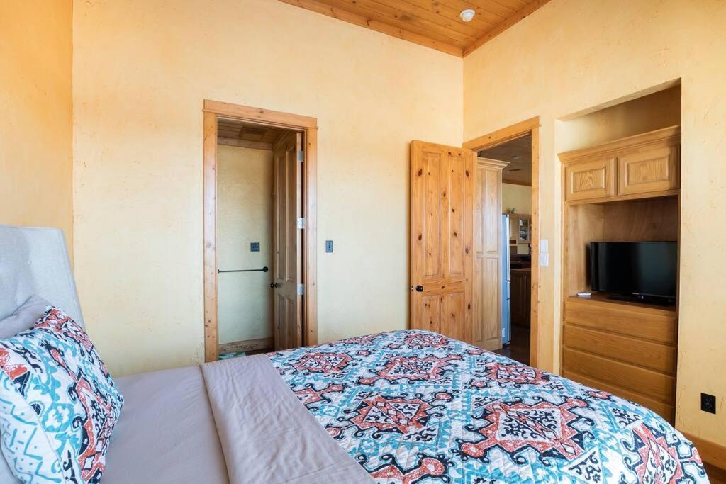 Texas Ranch House With 5 Bedroom And Fish Pond Dallas Esterno foto